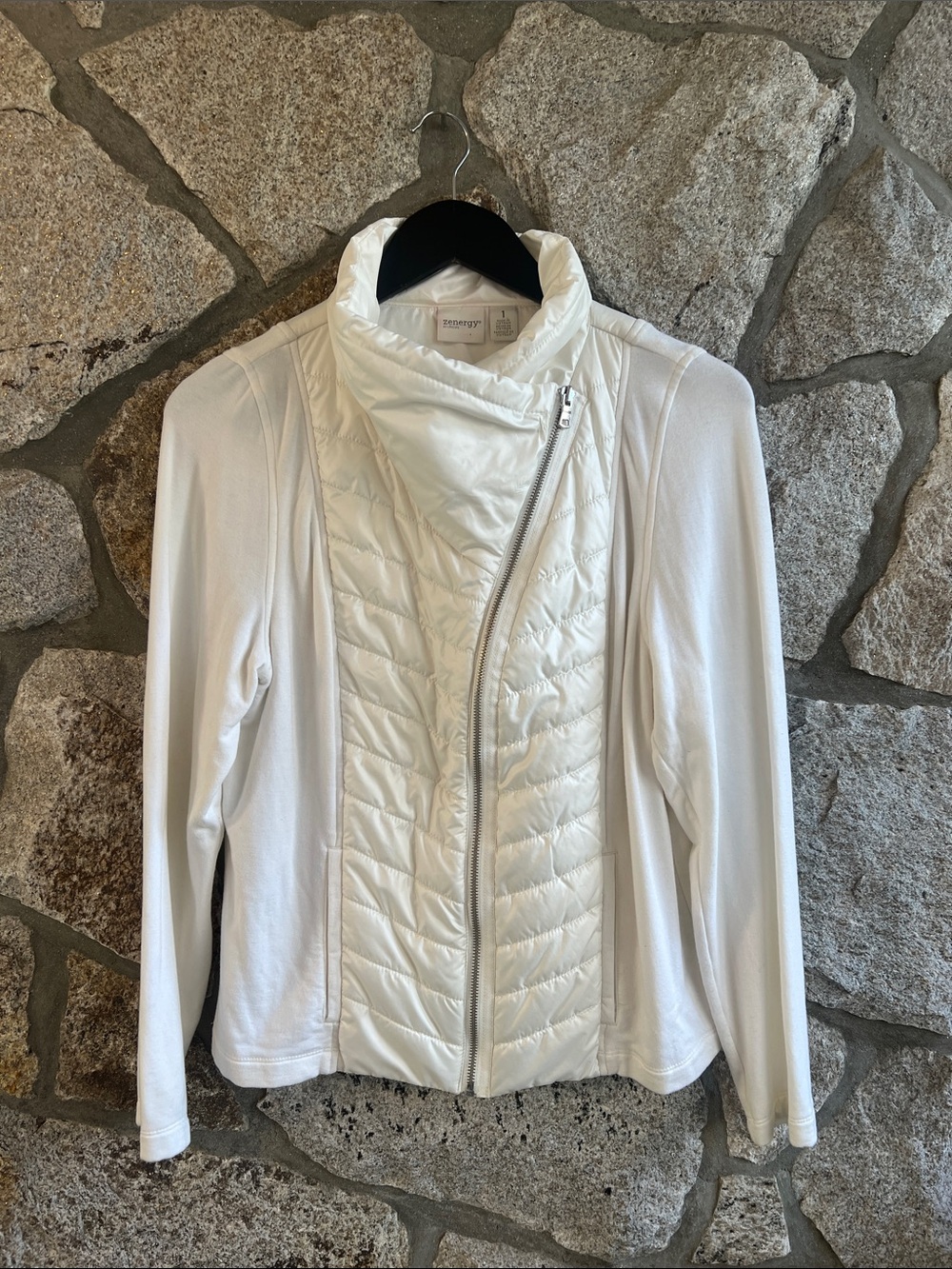 Zenergy by Chico’s Cream Quilted Hybrid Puffer Jacket